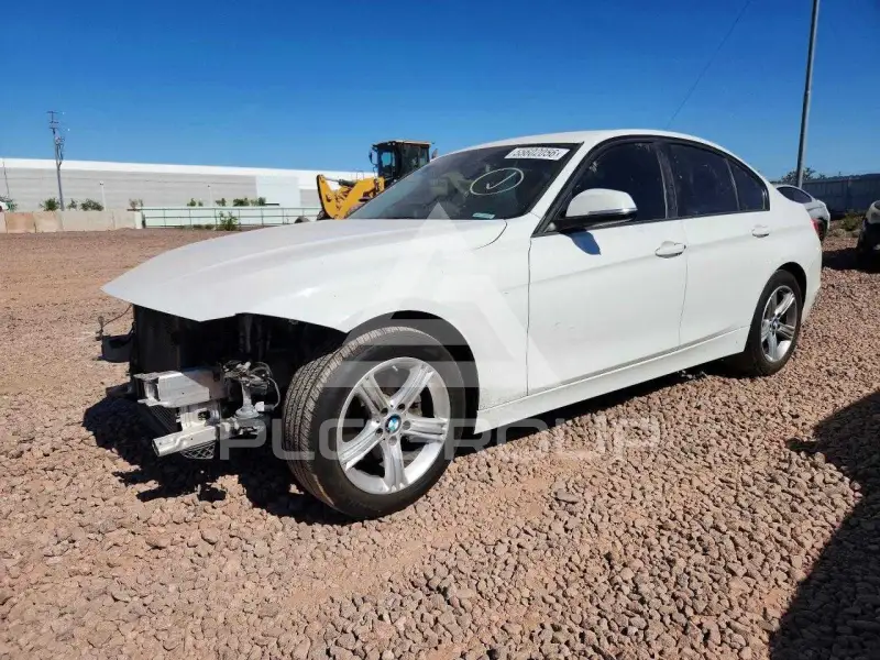 2014 BMW 320 фото