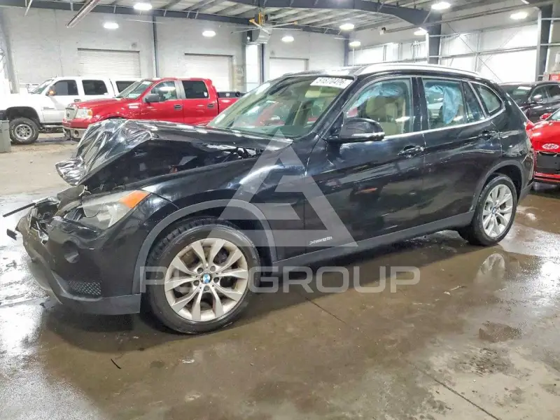 2014 BMW X1 фото