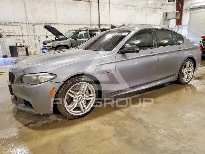 2014 BMW 550 photo
