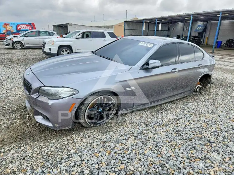 2014 BMW 550 фото
