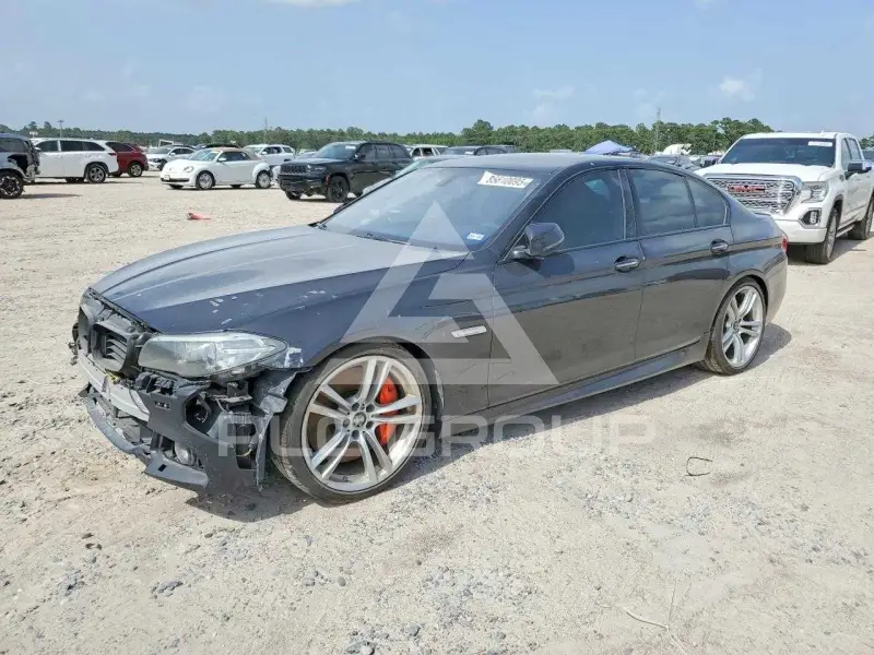 2014 BMW 550 фото