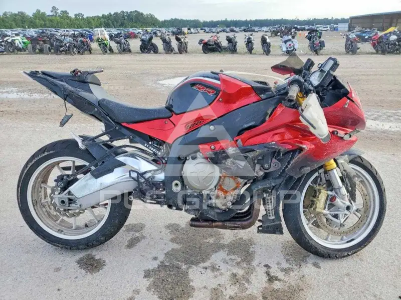 2014 BMW S1000 фото