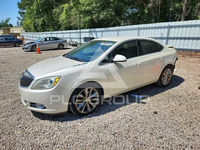 2014 Buick VERANO photo