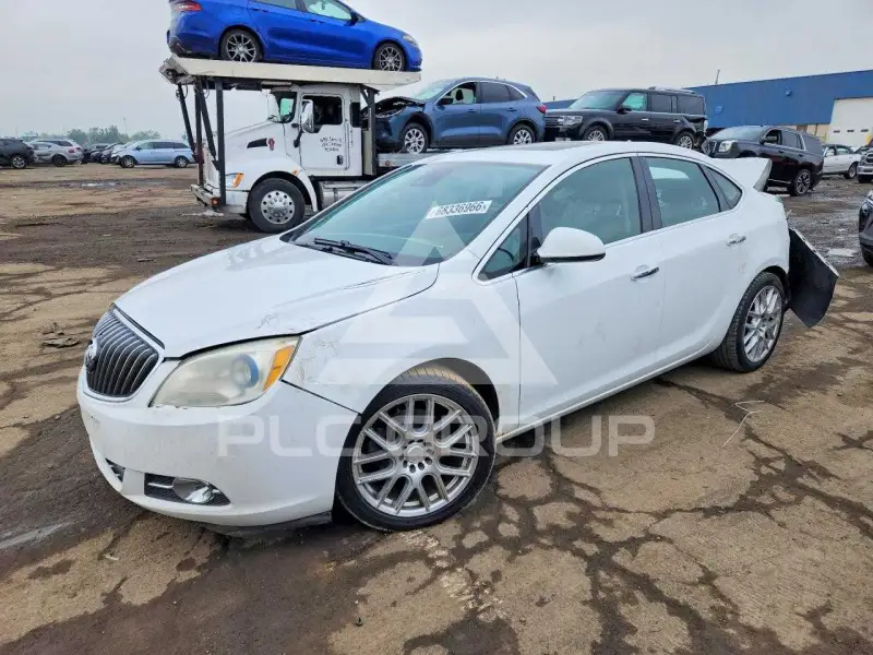 2014 Buick VERANO photo