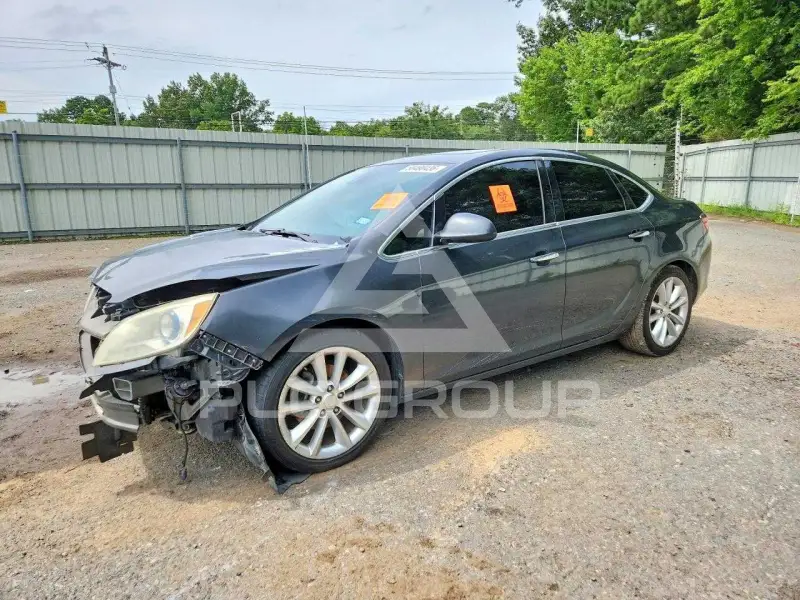 2014 Buick VERANO photo