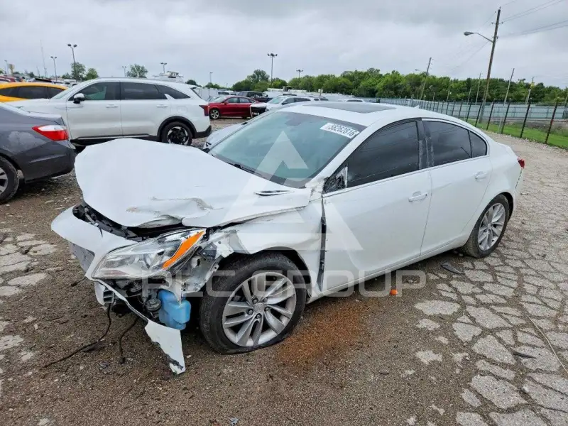 2014 Buick REGAL photo