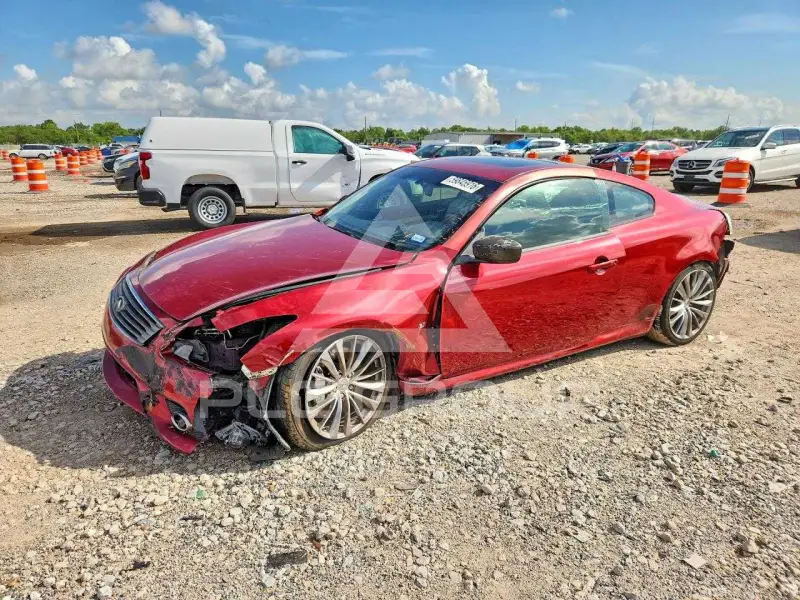 2014 Infinity Q60 фото