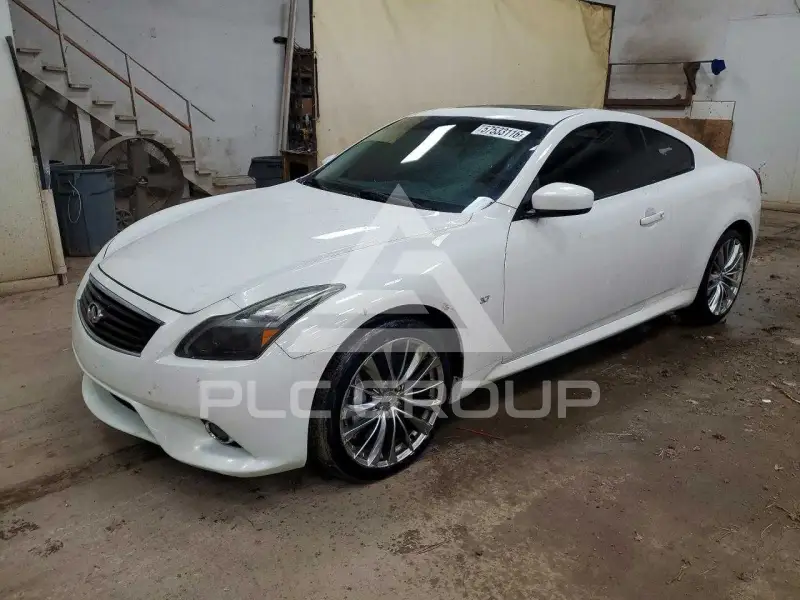 2014 Infinity Q60 фото