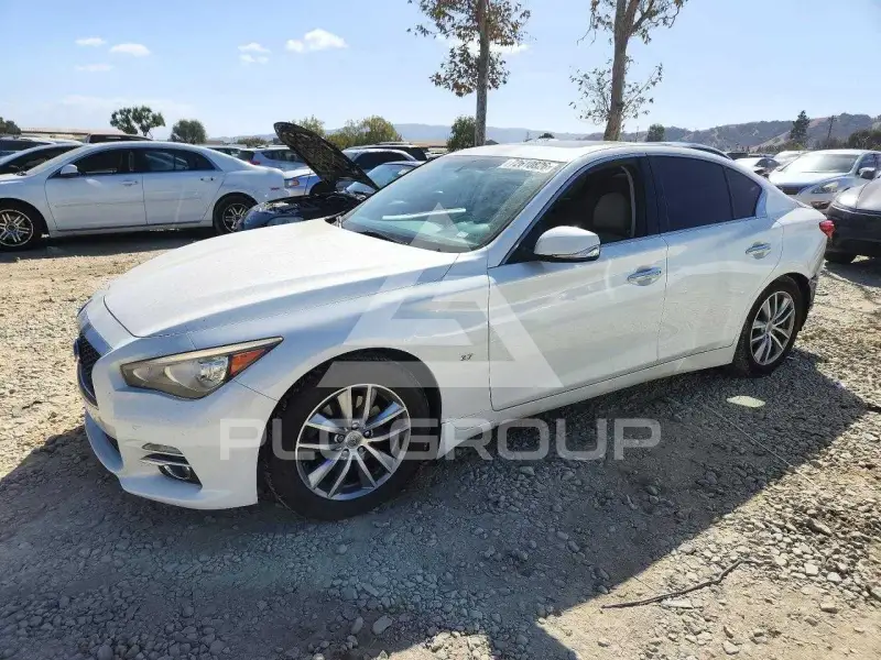 2014 Infinity Q50 фото