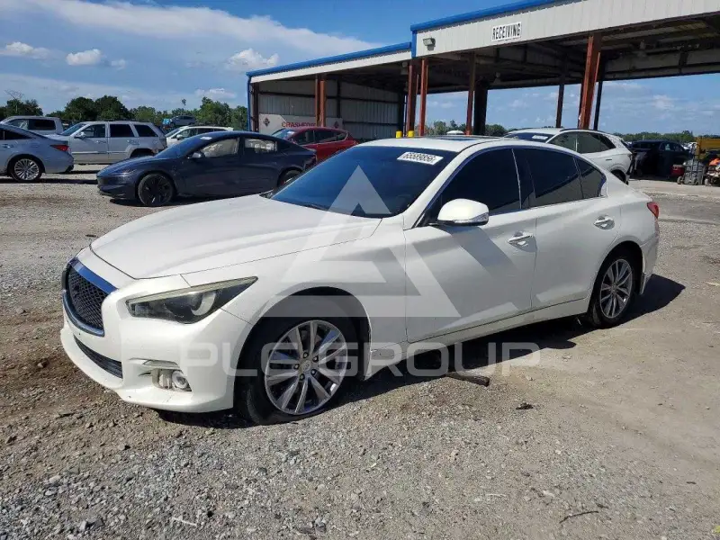 2014 Infinity Q50 photo