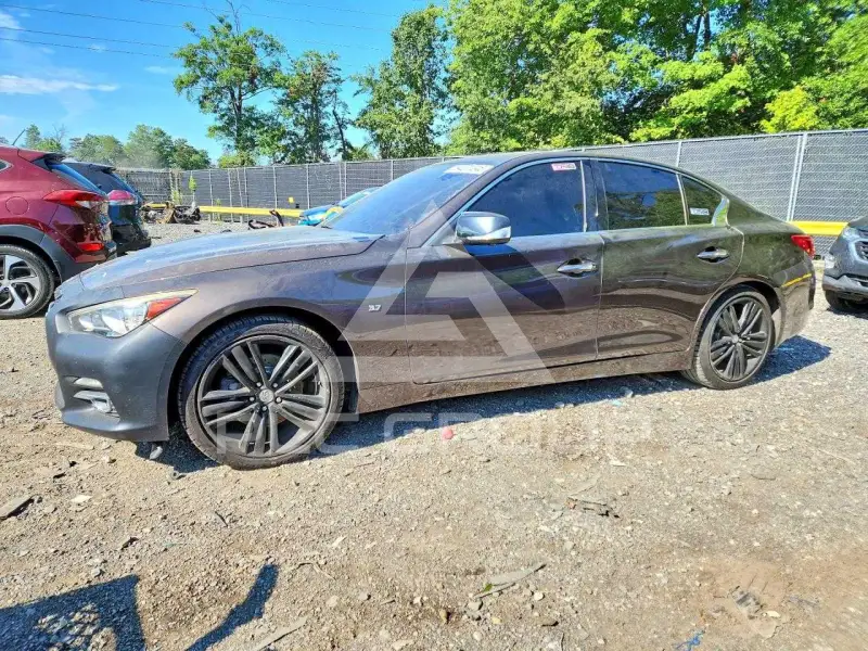 2014 Infinity Q50 фото