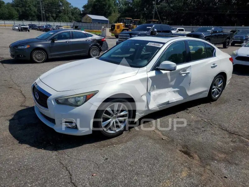 2014 Infinity Q50 фото