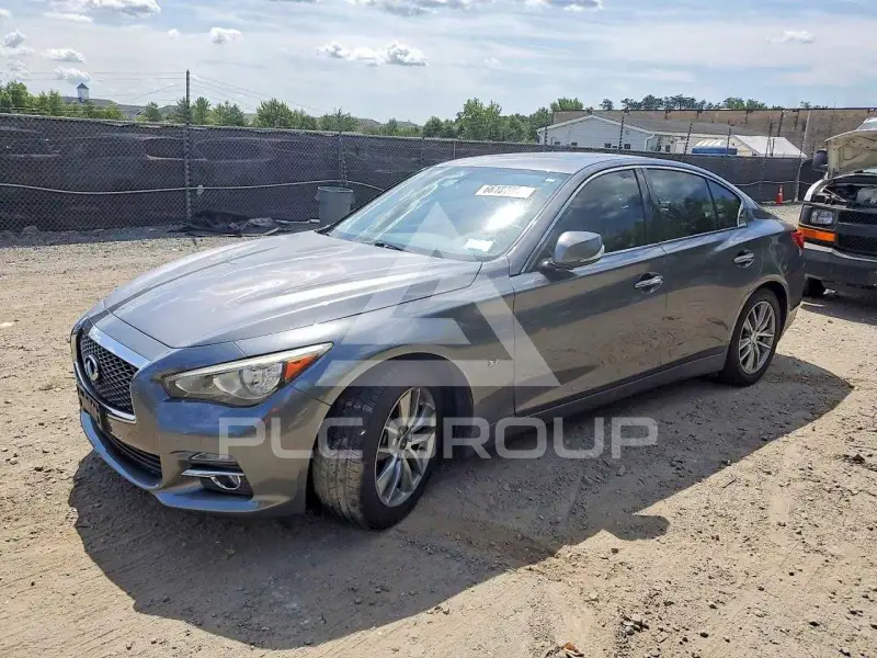 2014 Infinity Q50 фото