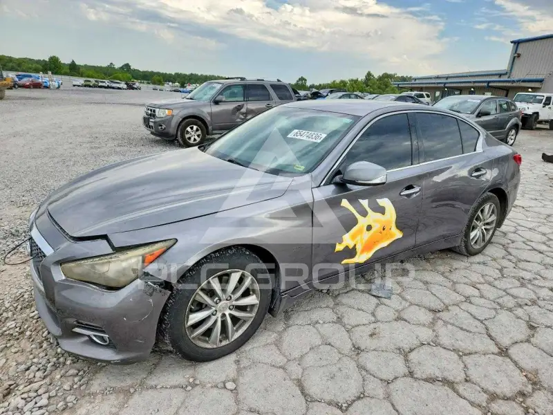 2014 Infinity Q50 фото