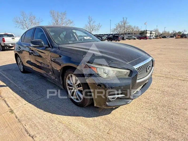 2014 Infinity Q50 фото