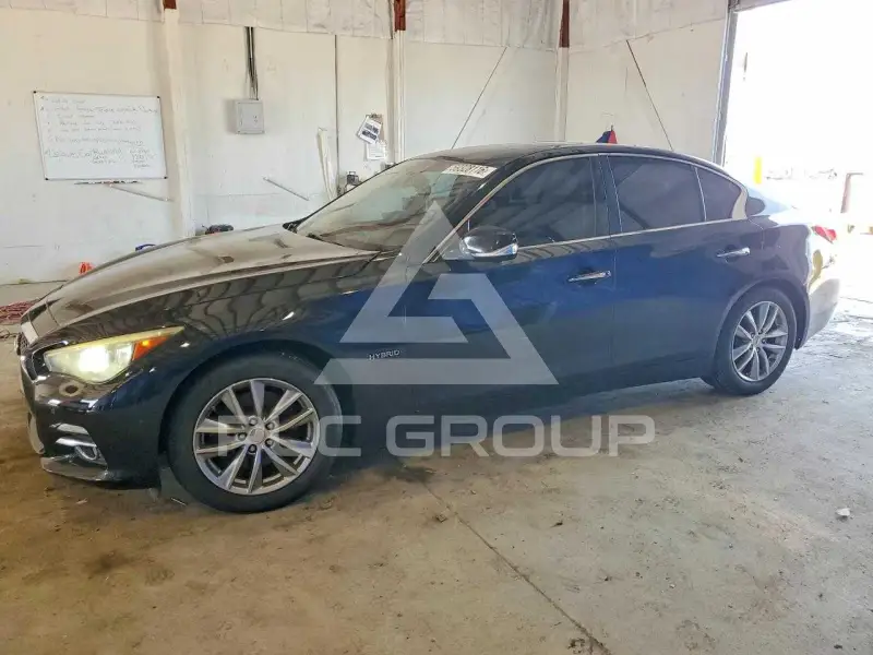 2014 Infinity Q50 фото