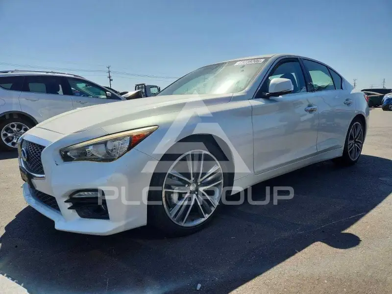 2014 Infinity Q50 фото