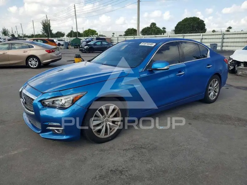 2014 Infinity Q50 фото