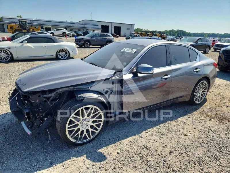 2014 Infinity Q50 фото