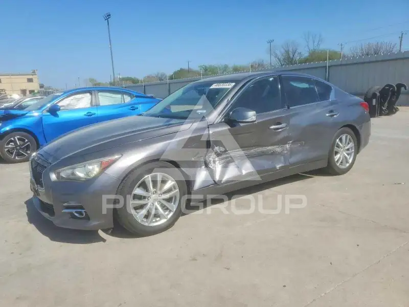 2014 Infinity Q50 фото