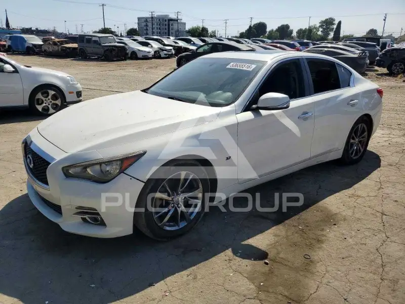 2014 Infinity Q50 фото