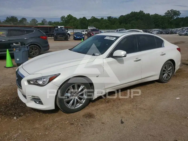 2014 Infinity Q50 photo
