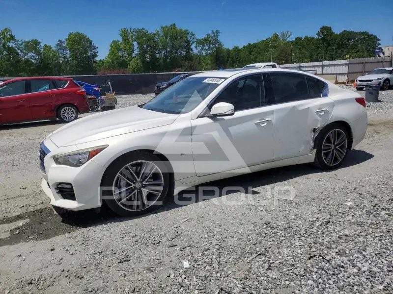 2014 Infinity Q50 фото
