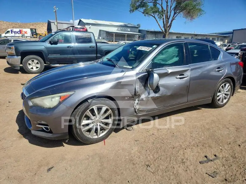 2014 Infinity Q50 фото