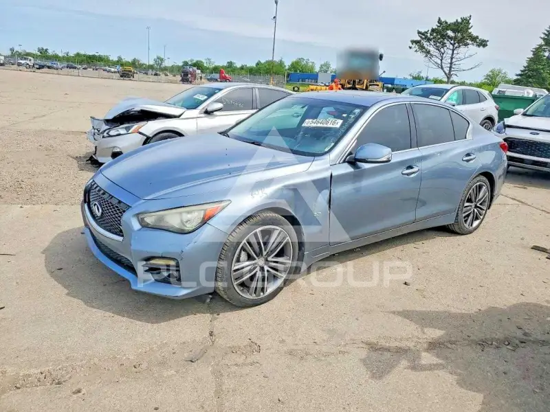 2014 Infinity Q50 photo
