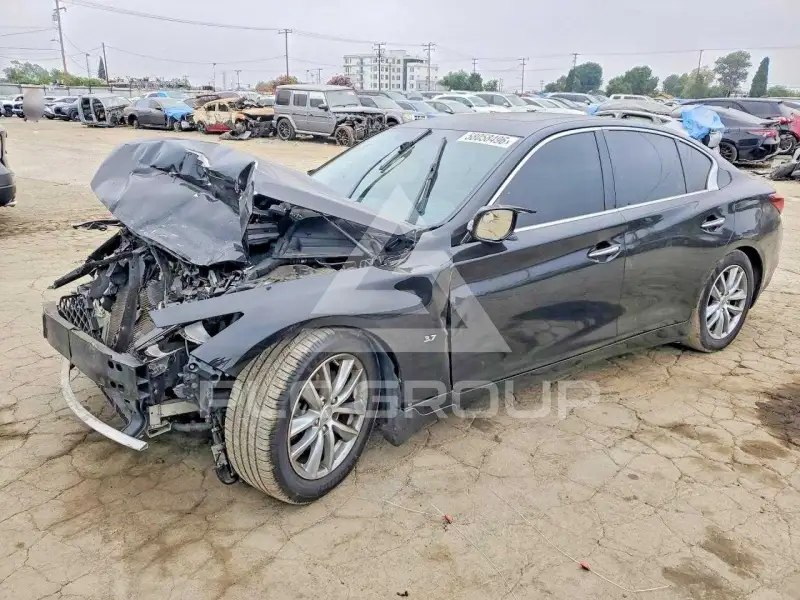 2014 Infinity Q50 фото