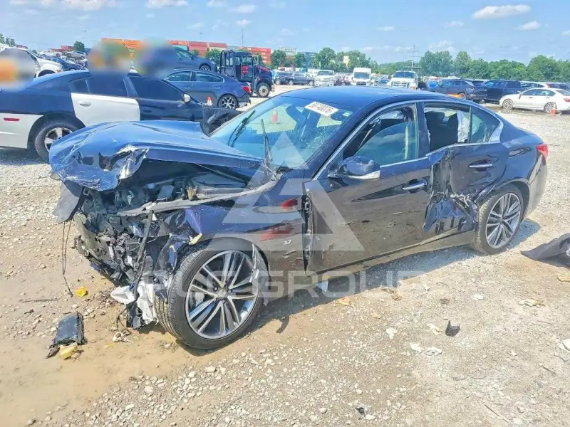 2014 Infinity Q50 фото