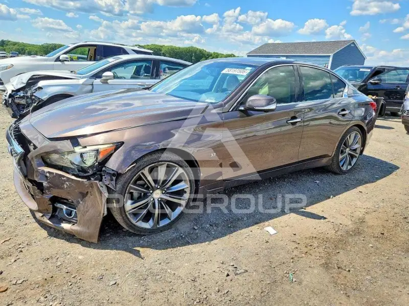 2014 Infinity Q50 фото