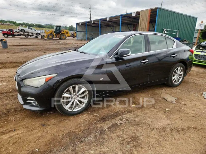 2014 Infinity Q50 фото