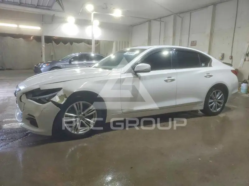 2014 Infinity Q50 фото