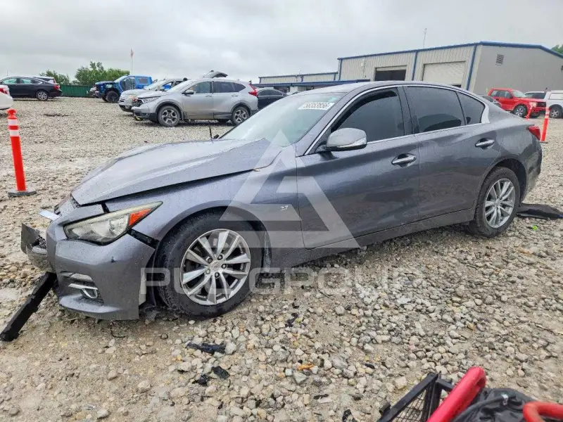 2014 Infinity Q50 photo