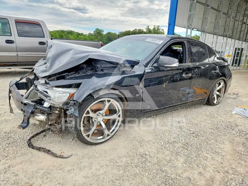 2014 Infinity Q50 фото