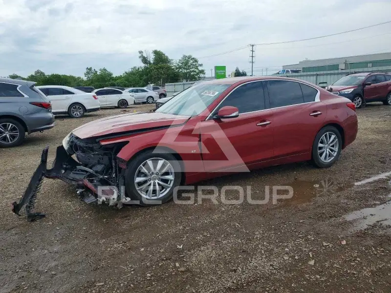 2014 Infinity Q50 фото