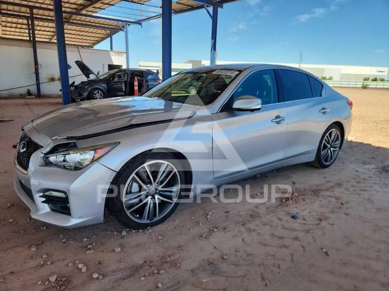 2014 Infinity Q50 фото