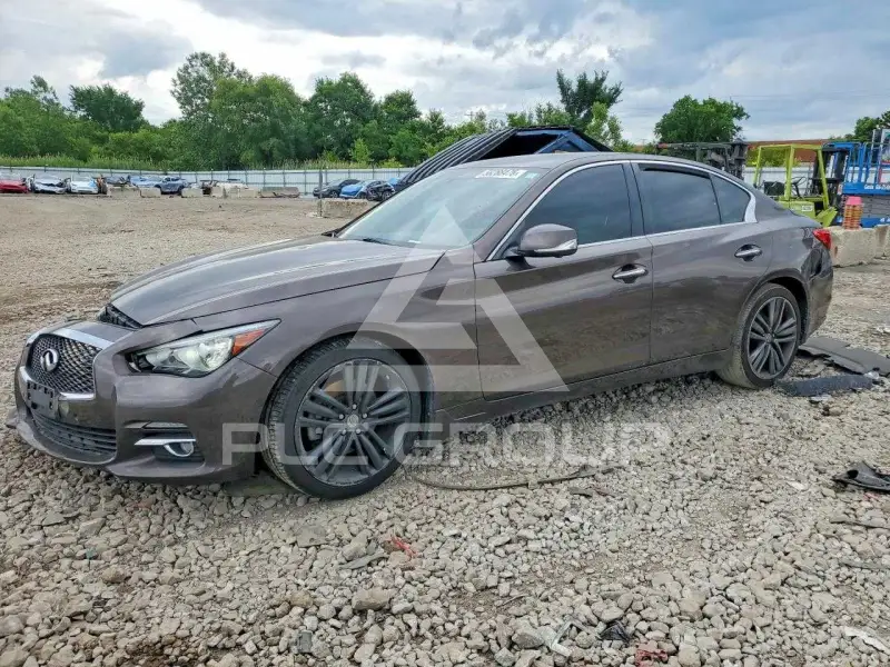 2014 Infinity Q50 фото