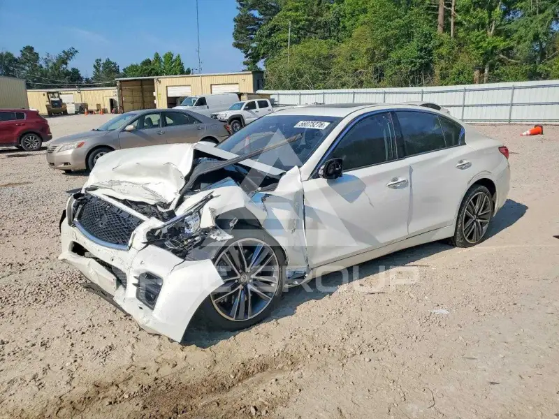 2014 Infinity Q50 фото