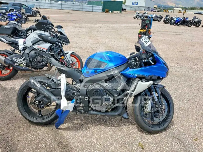 2014 Suzuki GSX фото