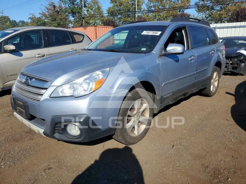 2014 Subaru Outback photo