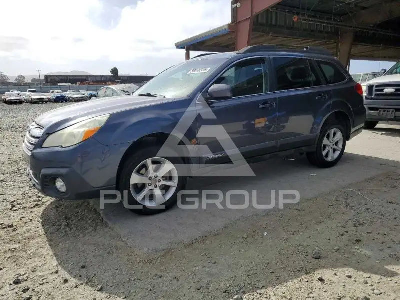 2014 Subaru Outback photo
