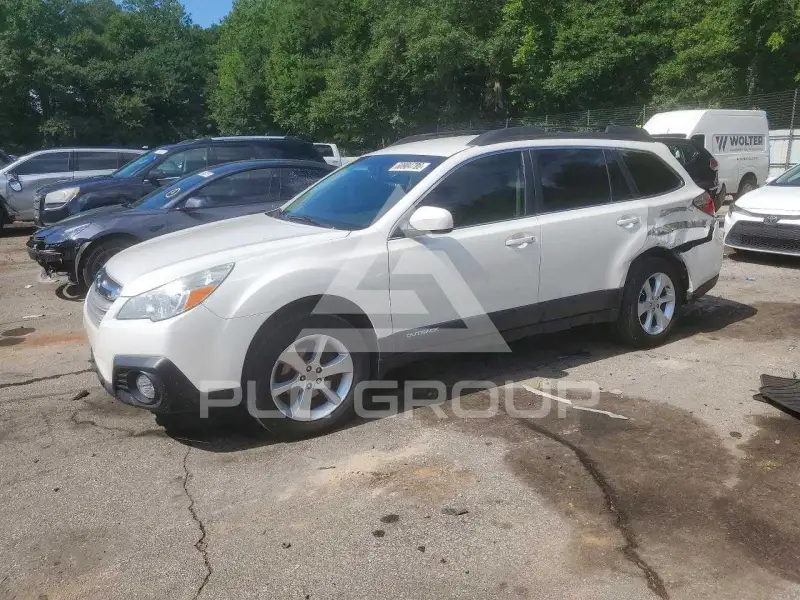 2014 Subaru Outback photo