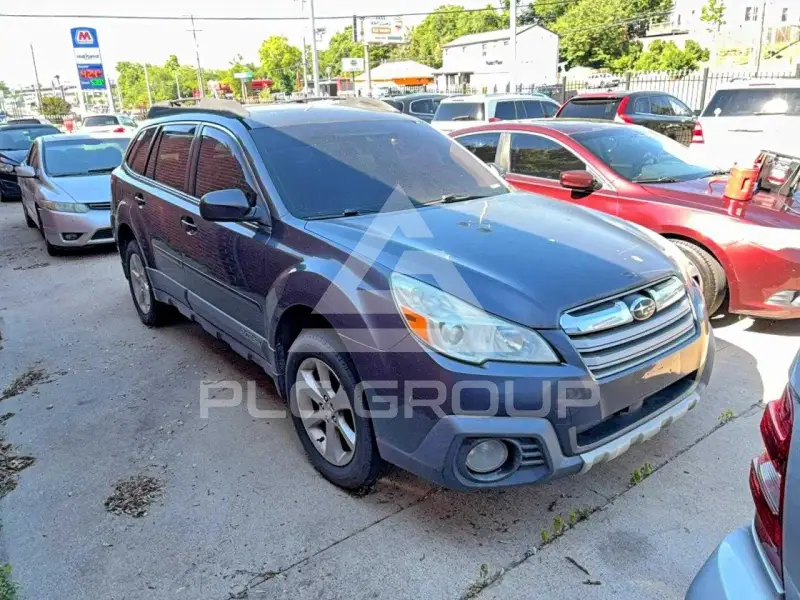 2014 Subaru Outback photo