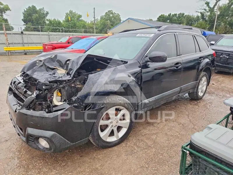 2014 Subaru Outback photo