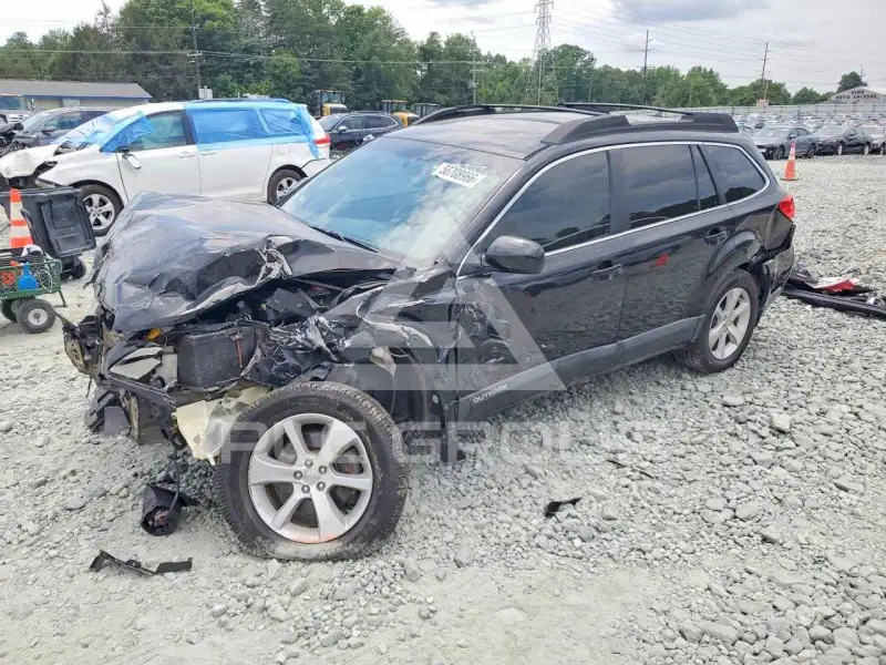 2014 Subaru Outback photo