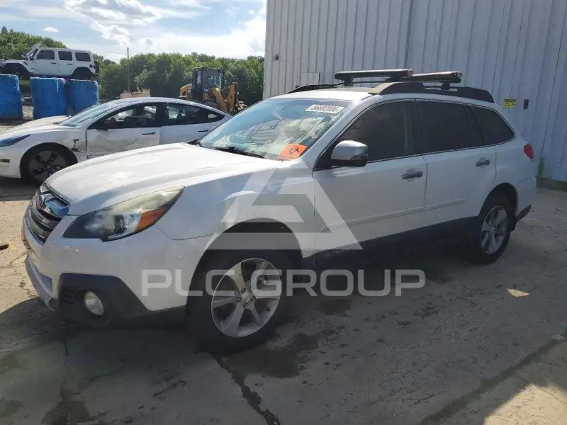 2014 Subaru Outback photo