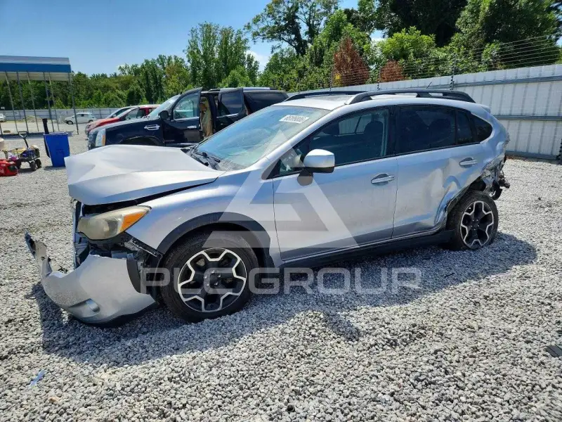 2014 Subaru XV photo
