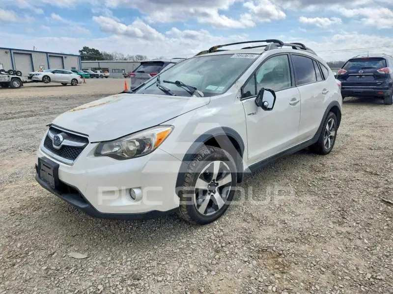 2014 Subaru XV photo